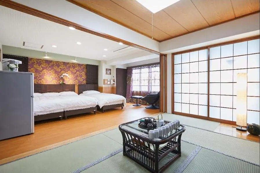 5th Floor Aoda Apartment: Convenient Location Near Asakusa, Ginza, and Shinjuku Tokyo Apartment
