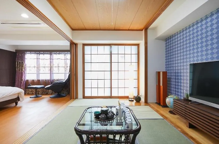5th Floor Aoda Apartment: Convenient Location Near Asakusa, Ginza, and Shinjuku Tokyo