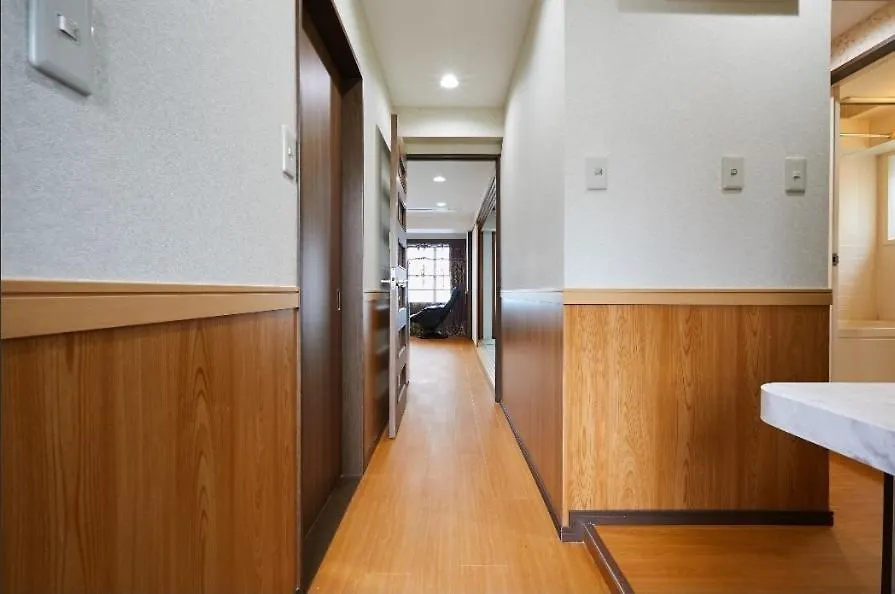 Apartment 5th Floor Aoda Apartment: Convenient Location Near Asakusa, Ginza, and Shinjuku Tokyo